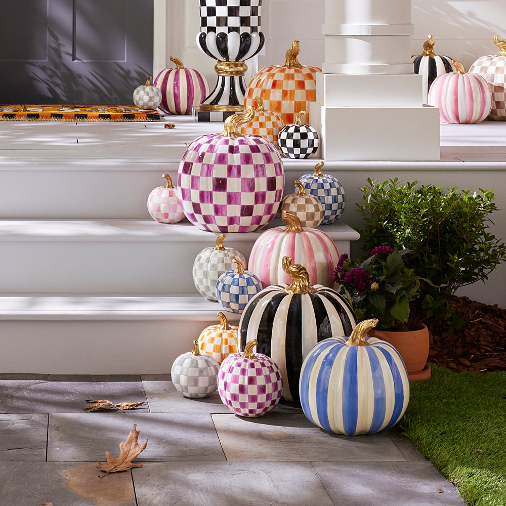 Bubblegum Pink Stripe Medium Pumpkin - Image 2
