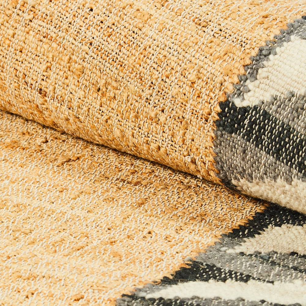 MACKENZIE-CHILDS Mackenzie-chilllds Jute Scalloped Black & White Rug - Image 4