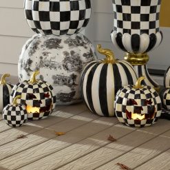 Alternative view of Courtly Check Illuminated Jack O' Lantern