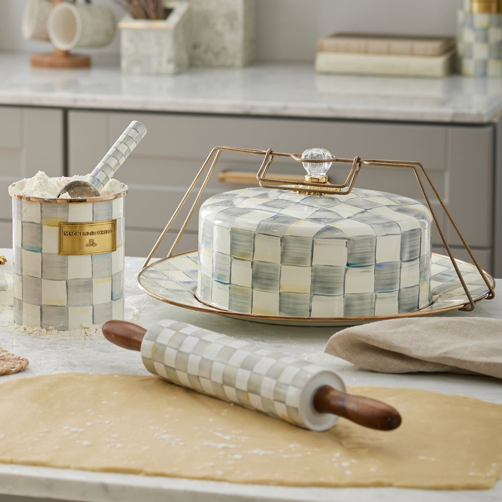 MACKENZIE-CHILDS Mackenzie-chilllds Enamel Cake Carrier