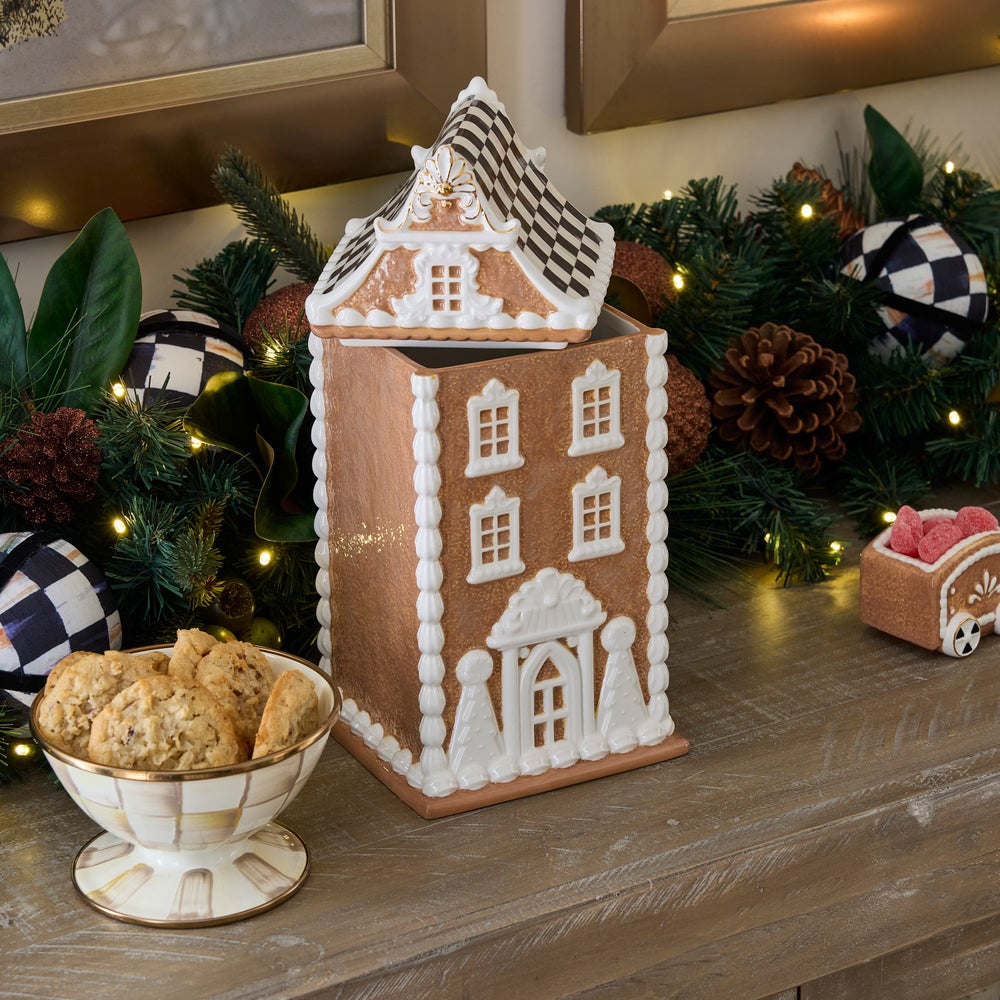 MACKENZIE-CHILDS Mackenzie-chilllds Gingerbread House Ceramic Cookie Jar - Image 2